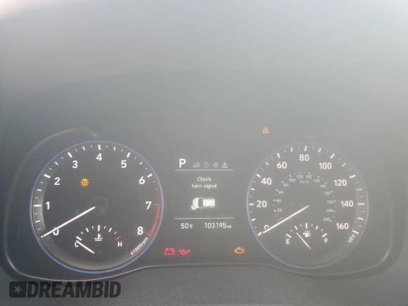 ✅ 2018 Hyundai Kona SE • VIN: KM8K12AA0JU088983 • Лот: 75859764. Опубликован ранее на Copart с пробегом 103 195 миль. Бесплатный доступ к архиву аукционных продаж из США и подробный отчёт об истории автомобиля на DreamBid. Изображение 9.