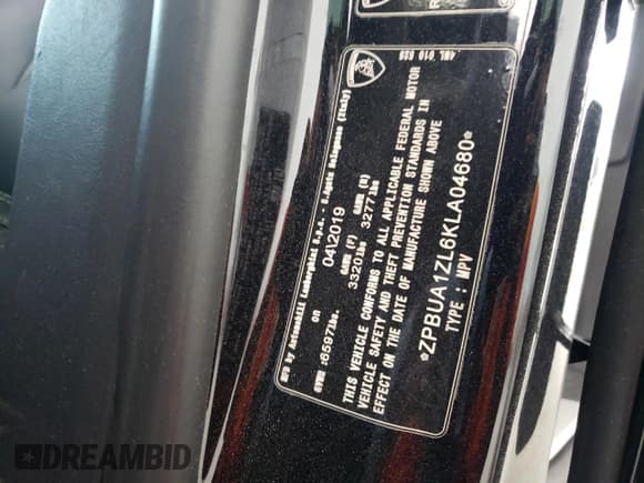 ✅ 2019 Lamborghini Urus • VIN: ZPBUA1ZL6KLA04680 • Lot: 60743284. Listed on Copart with 49,209 mi. Free auction sales archive from the USA and detailed vehicle history report at DreamBid. Image 13.