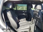 ✅ 2023 BMW X7 M60i • VIN: 5UX33EM0XP9N45266 • Лот: 68922574. Опубликован ранее на Copart с пробегом Не указан. Бесплатный доступ к архиву аукционных продаж из США и подробный отчёт об истории автомобиля на DreamBid. Изображение 11.