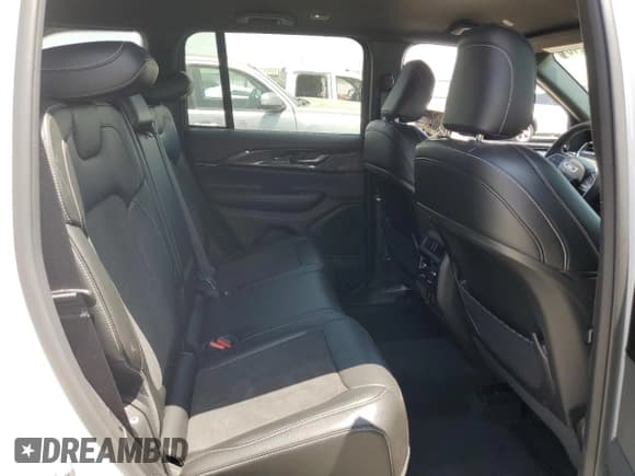 ✅ 2023 Jeep Grand Cherokee Altitude • VIN: 1C4RJGAG6PC552846 • Lot: 62096215. Listed on Copart with 62,225 mi. Free auction sales archive from the USA and detailed vehicle history report at DreamBid. Image 11.