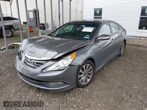✅ 2014 Hyundai Sonata SE • VIN: 5NPEC4AC5EH874464 • Лот: 42977490. Опубликован ранее на IAAI с пробегом 60 571 миль. Бесплатный доступ к архиву аукционных продаж из США и подробный отчёт об истории автомобиля на DreamBid. Изображение 17.