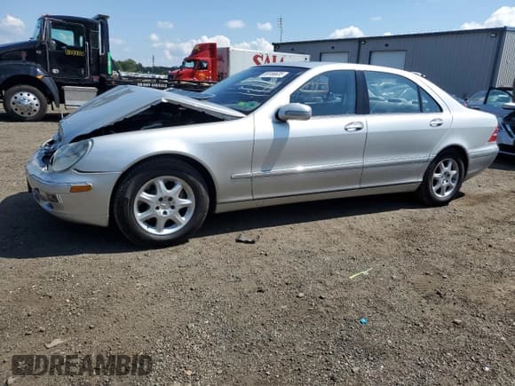 ✅ 2002 Mercedes-Benz S 500 • VIN: WDBNG75J92A315046 • Lot: 69186635. Listed on Copart with 117,939 mi. Free auction sales archive from the USA and detailed vehicle history report at DreamBid. Image 1.