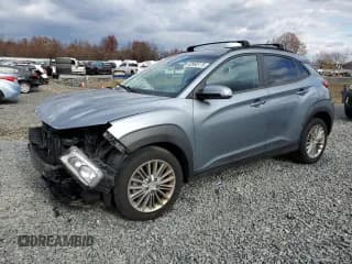 ✅ 2020 Hyundai Kona SEL • VIN: KM8K2CAA3LU475422 • Лот: 92860175. Опубликован ранее на Copart с пробегом 129 799 миль. Бесплатный доступ к архиву аукционных продаж из США и подробный отчёт об истории автомобиля на DreamBid. Изображение 1.