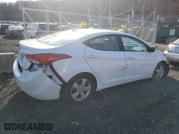 ✅ 2012 Hyundai Elantra Limited • VIN: 5NPDH4AE0CH116351 • Lot: 92829795. Listed on Copart with 194,825 mi. Free auction sales archive from the USA and detailed vehicle history report at DreamBid. Image 3.