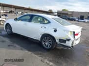 ✅ 2018 Lexus ES 300h • VIN: JTHBW1GG9J2192717 • Лот: 43686005. Опубликован ранее на IAAI с пробегом 72 370 миль. Бесплатный доступ к архиву аукционных продаж из США и подробный отчёт об истории автомобиля на DreamBid. Изображение 3.