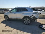 ✅ 2016 Lincoln MKC Reserve • VIN: 5LMTJ3DH4GUJ07902 • Lot: 84283335. Wystawiony na Copart z przebiegiem 71 912 mil. Bezpłatny archiwum sprzedaży aukcyjnych z USA i szczegółowy raport historii pojazdu na DreamBid. Zdjęcie 2.