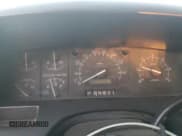 ✅ 1996 Ford Bronco Custom • VIN: 1FMEU15H3TLB67546 • Лот: 88875695. Опубликован ранее на Copart с пробегом 222 701 миль. Бесплатный доступ к архиву аукционных продаж из США и подробный отчёт об истории автомобиля на DreamBid. Изображение 9.