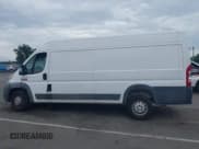 ✅ 2017 Ram ProMaster Cargo • VIN: 3C6URVJG0HE550437 • Lot: 42698604. Listed on IAAI with 170,033 mi. Free auction sales archive from the USA and detailed vehicle history report at DreamBid. Image 15.