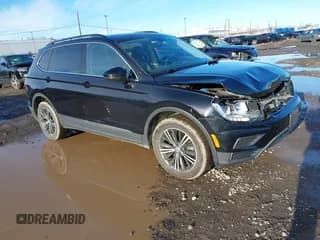 ✅ 2018 Volkswagen Tiguan SEL • VIN: 3VV2B7AX5JM133781 • Лот: 43591714. Опубликован ранее на IAAI с пробегом 87 547 миль. Бесплатный доступ к архиву аукционных продаж из США и подробный отчёт об истории автомобиля на DreamBid. Изображение 1.