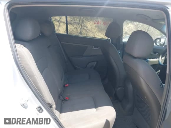 ✅ 2012 Kia Sportage LX • VIN: KNDPBCA24C7182503 • Lot: 42592036. Listed on IAAI with 170,765 mi. Free auction sales archive from the USA and detailed vehicle history report at DreamBid. Image 8.