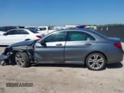 ✅ 2017 Mercedes-Benz C 300 • VIN: 55SWF4JB2HU218808 • Lot: 42094419. Listed on IAAI with 75,780 mi. Free auction sales archive from the USA and detailed vehicle history report at DreamBid. Image 14.