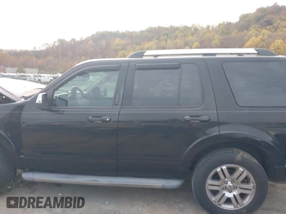 ✅ 2010 Ford Explorer Limited • VIN: 1FMEU7F86AUA98571 • Lot: 43569090. Wystawiony na IAAI z przebiegiem 126 604 mil. Bezpłatny archiwum sprzedaży aukcyjnych z USA i szczegółowy raport historii pojazdu na DreamBid. Zdjęcie 14.
