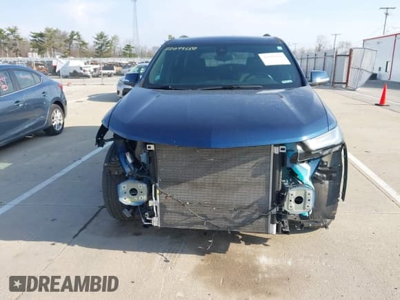 ✅ 2022 Chevrolet Traverse LT Cloth • VIN: 1GNERGKW4NJ151664 • Lot: 42049660. Listed on IAAI with 36,413 mi. Free auction sales archive from the USA and detailed vehicle history report at DreamBid. Image 13.