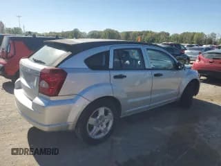 ✅ 2008 Dodge Caliber SXT • VIN: 1B3HB48B88D507700 • Лот: 75009994. Опубликован ранее на Copart с пробегом 112 618 миль. Бесплатный доступ к архиву аукционных продаж из США и подробный отчёт об истории автомобиля на DreamBid. Изображение 3.