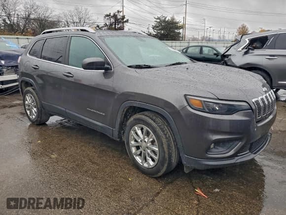 ✅ 2019 Jeep Cherokee Latitude Plus • VIN: 1C4PJLLB7KD264354 • Lot: 94225675. Listed on Copart with 82,084 mi. Free auction sales archive from the USA and detailed vehicle history report at DreamBid. Image 4.