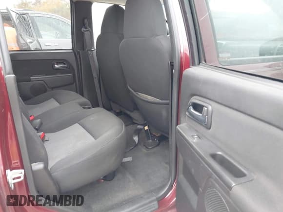 ✅ 2008 Chevrolet Colorado 2LT • VIN: 1GCDT13E888107929 • Lot: 43673128. Listed on IAAI with 176,503 mi. Free auction sales archive from the USA and detailed vehicle history report at DreamBid. Image 8.