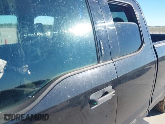 ✅ 2015 Ford F-150 XL • VIN: 1FTEX1CP3FKF01719 • Lot: 40852480. Listed on IAAI with 116,291 mi. Free auction sales archive from the USA and detailed vehicle history report at DreamBid. Image 20.