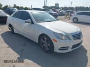 ✅ 2013 Mercedes-Benz E 350 Luxury • VIN: WDDHF5KB3DA664800 • Lot: 42154013. Wystawiony na IAAI z przebiegiem 107 140 mil. Bezpłatny archiwum sprzedaży aukcyjnych z USA i szczegółowy raport historii pojazdu na DreamBid. Zdjęcie 1.