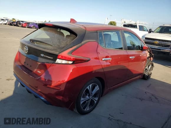 ✅ 2022 Nissan LEAF SV • VIN: 1N4AZ1CV9NC561154 • Lot: 86182965. Listed on Copart with 23,639 mi. Free auction sales archive from the USA and detailed vehicle history report at DreamBid. Image 3.