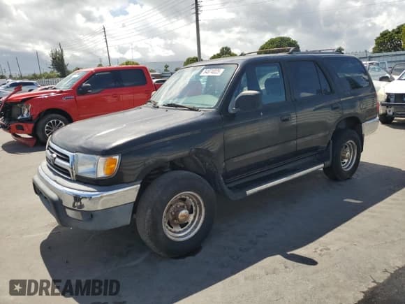 ✅ 2000 Toyota 4Runner • VIN: JT3GM84RXY0067408 • Lot: 84874025. Wystawiony na Copart z przebiegiem 277 240 mil. Bezpłatny archiwum sprzedaży aukcyjnych z USA i szczegółowy raport historii pojazdu na DreamBid. Zdjęcie 1.