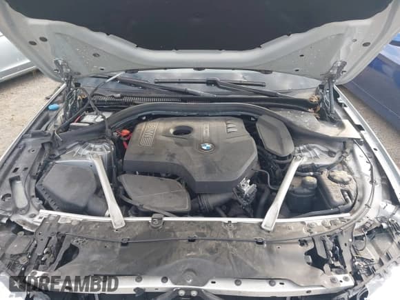 ✅ 2019 BMW 5 Series 530i xDrive • VIN: WBAJA7C55KG910400 • Lot: 42850313. Listed on IAAI with 50,566 mi. Free auction sales archive from the USA and detailed vehicle history report at DreamBid. Image 10.