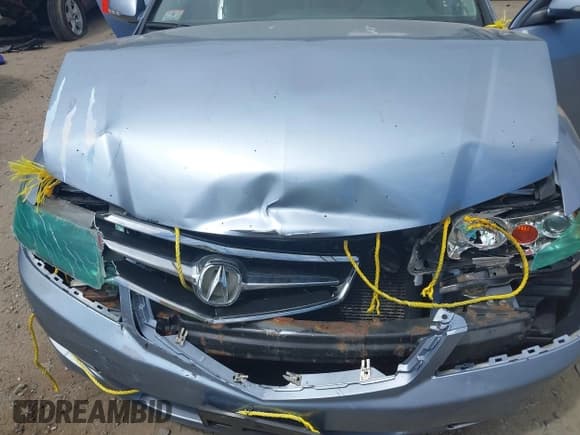 ✅ 2006 Acura TSX Navi • VIN: JH4CL96996C024544 • Лот: 41442554. Опубликован ранее на IAAI с пробегом 201 397 миль. Бесплатный доступ к архиву аукционных продаж из США и подробный отчёт об истории автомобиля на DreamBid. Изображение 6.