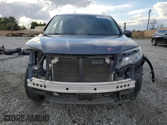 ✅ 2019 Honda Ridgeline RTL • VIN: 5FPYK3F52KB040402 • Lot: 93495675. Listed on Copart with 59,422 mi. Free auction sales archive from the USA and detailed vehicle history report at DreamBid. Image 5.