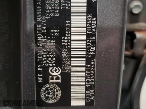 ✅ 2006 Toyota Matrix XR • VIN: 2T1KR32E66C605731 • Лот: 90784405. Опубликован ранее на Copart с пробегом 250 377 миль. Бесплатный доступ к архиву аукционных продаж из США и подробный отчёт об истории автомобиля на DreamBid. Изображение 13.