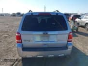 ✅ 2011 Ford Escape XLT • VIN: 1FMCU9D75BKC05202 • Лот: 43650098. Опубликован ранее на IAAI с пробегом 199 652 миль. Бесплатный доступ к архиву аукционных продаж из США и подробный отчёт об истории автомобиля на DreamBid. Изображение 16.