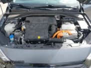 ✅ 2019 Hyundai Ioniq Blue • VIN: KMHC65LC5KU180033 • Lot: 41320893. Wystawiony na IAAI z przebiegiem 71 985 mil. Bezpłatny archiwum sprzedaży aukcyjnych z USA i szczegółowy raport historii pojazdu na DreamBid. Zdjęcie 10.