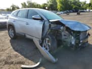 ✅ 2022 Hyundai Tucson SE • VIN: 5NMJACAE1NH027213 • Lot: 68421194. Wystawiony na Copart z przebiegiem 47 471 mil. Bezpłatny archiwum sprzedaży aukcyjnych z USA i szczegółowy raport historii pojazdu na DreamBid. Zdjęcie 4.