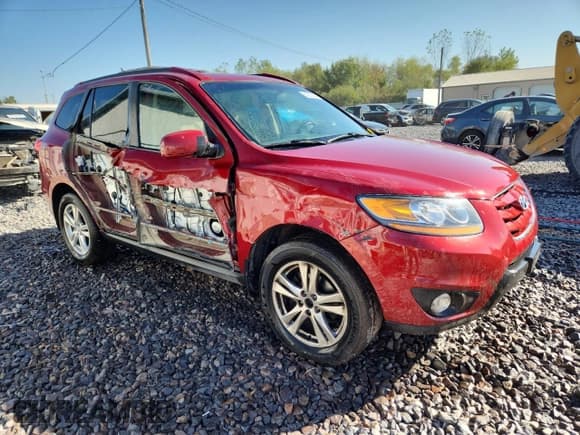 ✅ 2011 Hyundai Santa Fe Limited • VIN: 5XYZKDAG6BG024174 • Lot: 83810825. Listed on Copart with 84,166 mi. Free auction sales archive from the USA and detailed vehicle history report at DreamBid. Image 4.