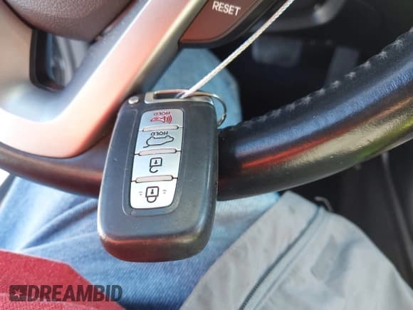 ✅ 2017 Hyundai Veloster • VIN: KMHTC6AD6HU323512 • Lot: 41572208. Wystawiony na IAAI z przebiegiem 92 086 mil. Bezpłatny archiwum sprzedaży aukcyjnych z USA i szczegółowy raport historii pojazdu na DreamBid. Zdjęcie 11.