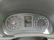 ✅ 2013 Volkswagen Passat S • VIN: 1VWAH7A31DC122284 • Лот: 70194725. Опубликован ранее на Copart с пробегом 106 934 миль. Бесплатный доступ к архиву аукционных продаж из США и подробный отчёт об истории автомобиля на DreamBid. Изображение 9.