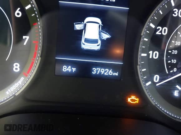 2020 Hyundai Venue SEL z VIN KMHRC8A39LU018916, wystawiony jako IAAI lot #42190637 z przebiegiem 37 926 mil mil oraz . Historia ofert i sprzedaży dostępna na DreamBid. Obrazek 16.