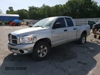 ✅ 2007 Dodge 1500 SLT • VIN: 1D7HA18P87J577554 • Лот: 58021155. Опубликован ранее на Copart с пробегом 239 567 миль. Бесплатный доступ к архиву аукционных продаж из США и подробный отчёт об истории автомобиля на DreamBid. Изображение 1.