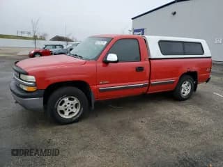 ✅ 2001 Chevrolet Silverado 1500 LS • VIN: 1GCEK14T61E248896 • Лот: 82215724. Опубликован ранее на Copart с пробегом 212 908 миль. Бесплатный доступ к архиву аукционных продаж из США и подробный отчёт об истории автомобиля на DreamBid. Изображение 1.