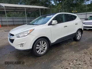✅ 2013 Hyundai Tucson GLS • VIN: KM8JUCACXDU609559 • Лот: 84447885. Опубликован ранее на Copart с пробегом 213 627 миль. Бесплатный доступ к архиву аукционных продаж из США и подробный отчёт об истории автомобиля на DreamBid. Изображение 1.