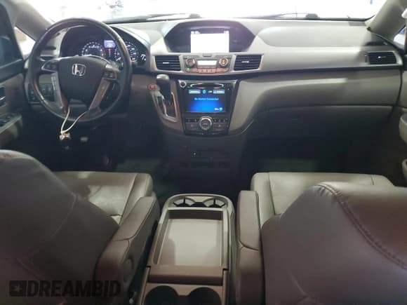 ✅ 2017 Honda Odyssey Touring • VIN: 5FNRL5H96HB012407 • Лот: 64373645. Опубликован ранее на Copart с пробегом 84 460 миль. Бесплатный доступ к архиву аукционных продаж из США и подробный отчёт об истории автомобиля на DreamBid. Изображение 8.