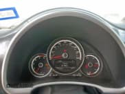 ✅ 2014 Volkswagen Beetle 2.0L TDI w/Sun/Sound/Nav • VIN: 3VWJL7AT2EM634232 • Лот: 64551775. Опубликован ранее на Copart с пробегом Не указан. Бесплатный доступ к архиву аукционных продаж из США и подробный отчёт об истории автомобиля на DreamBid. Изображение 9.