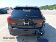 ✅ 2025 Volvo XC60 Ultra • VIN: YV4H60RM7S1030145 • Лот: 42604725. Опубликован ранее на IAAI с пробегом 2 389 миль. Бесплатный доступ к архиву аукционных продаж из США и подробный отчёт об истории автомобиля на DreamBid. Изображение 16.