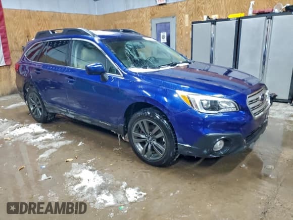 ✅ 2015 Subaru Outback Premium • VIN: 4S4BSBCC4F3236321 • Lot: 95613835. Listed on Copart with 248,062 mi. Free auction sales archive from the USA and detailed vehicle history report at DreamBid. Image 4.
