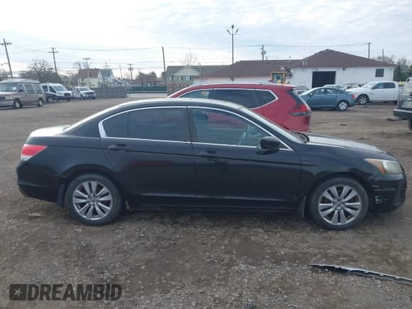 ✅ 2011 Honda Accord EX • VIN: 1HGCP2F7XBA067955 • Лот: 42070691. Опубликован ранее на IAAI с пробегом 256 510 миль. Бесплатный доступ к архиву аукционных продаж из США и подробный отчёт об истории автомобиля на DreamBid. Изображение 13.