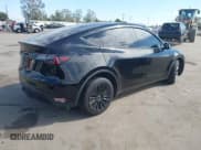 ✅ 2023 Tesla Model Y Long Range • VIN: 7SAYGDEE9PA110583 • Lot: 43508852. Wystawiony na IAAI z przebiegiem 78 355 mil. Bezpłatny archiwum sprzedaży aukcyjnych z USA i szczegółowy raport historii pojazdu na DreamBid. Zdjęcie 4.