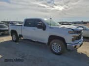✅ 2024 Chevrolet Silverado 2500HD LT • VIN: 2GC4YNEY9R1110567 • Лот: 94662155. Опубликован ранее на Copart с пробегом 60 639 миль. Бесплатный доступ к архиву аукционных продаж из США и подробный отчёт об истории автомобиля на DreamBid. Изображение 4.