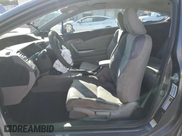 ✅ 2012 Honda Civic LX • VIN: 2HGFG3B50CH506090 • Лот: 85830095. Опубликован ранее на Copart с пробегом Не указан. Бесплатный доступ к архиву аукционных продаж из США и подробный отчёт об истории автомобиля на DreamBid. Изображение 7.