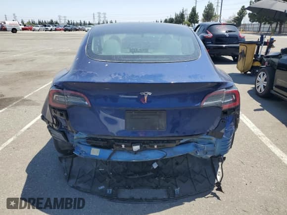 ✅ 2023 Tesla Model 3 • VIN: 5YJ3E1EAXPF599412 • Lot: 60316765. Wystawiony na Copart z przebiegiem 38 571 mil. Bezpłatny archiwum sprzedaży aukcyjnych z USA i szczegółowy raport historii pojazdu na DreamBid. Zdjęcie 6.