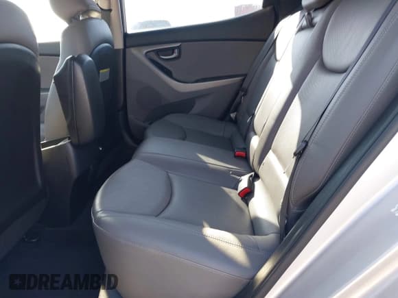 ✅ 2015 Hyundai Elantra Sport • VIN: KMHDH4AH5FU305500 • Lot: 41371807. Listed on IAAI with 110,249 mi. Free auction sales archive from the USA and detailed vehicle history report at DreamBid. Image 8.