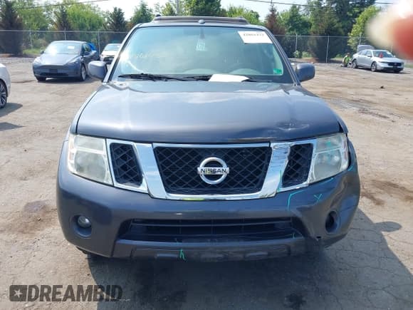 ✅ 2012 Nissan Pathfinder S • VIN: 5N1AR1NB8CC627375 • Lot: 42861432. Listed on IAAI with 201,424 mi. Free auction sales archive from the USA and detailed vehicle history report at DreamBid. Image 11.