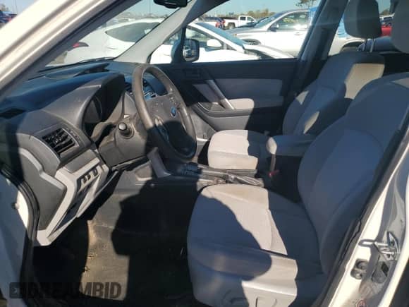 2015 Subaru Forester Premium с VIN JF2SJADC4FH827401, выставлен на аукционе Copart как лот 82424025 с пробегом 118 941 миль миль и Чистый • Clean title. История ставок и продаж доступна на DreamBid. Изображение 7.